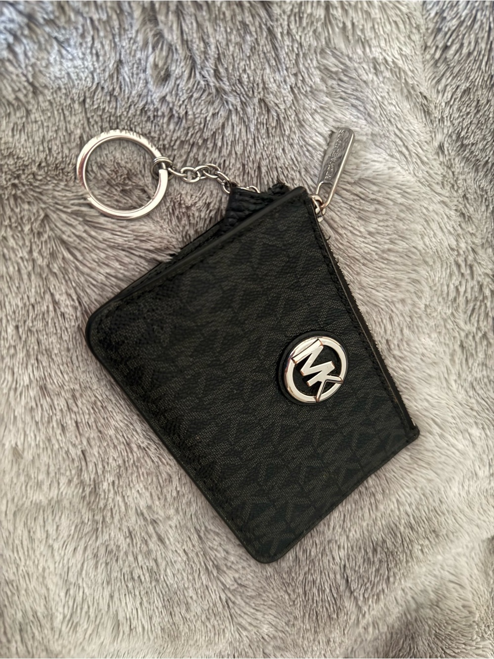 Michael Kors Black Signature MK Zip Card Case with Keyring